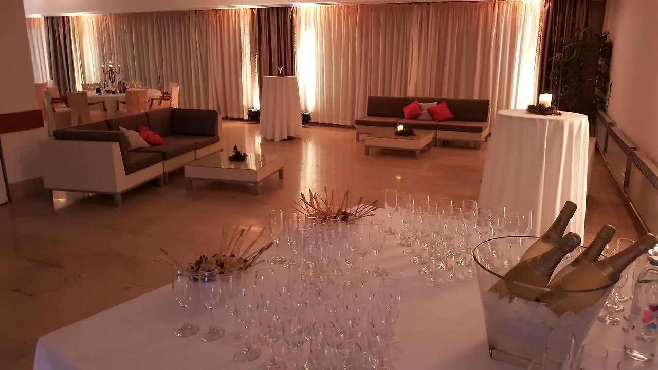 Hotel Pula 3*,  Croatia